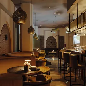 Barcelo Medina מלון